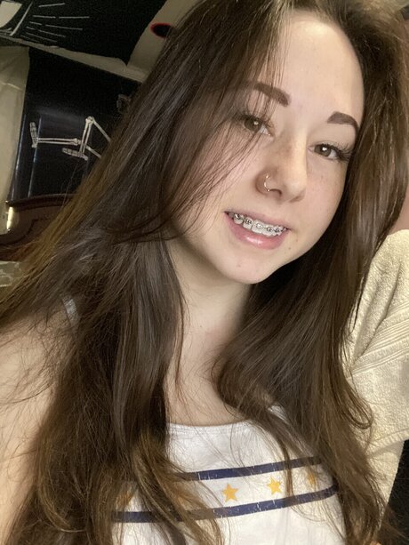 Photo nue de fuite OnlyFans de Dumbbroad