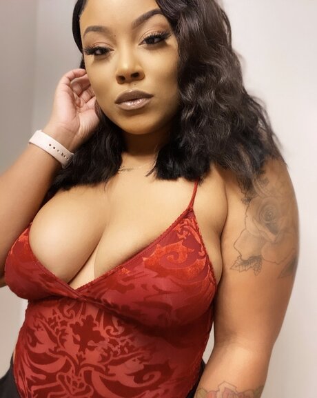 Photo nue de fuite OnlyFans de Therose 