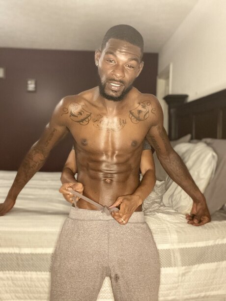 Photo nue de fuite OnlyFans de Armon B 