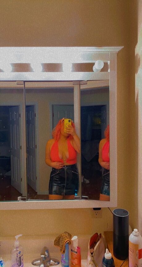 Photo nue de fuite OnlyFans de Lava Girl