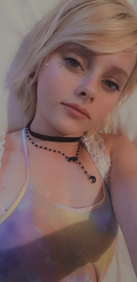 Photo nue de fuite OnlyFans de Rayvana Rose