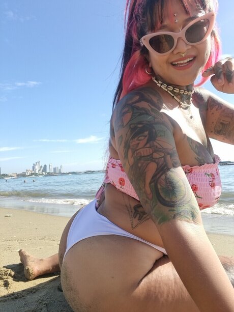 Photo nue de fuite OnlyFans de Ppoppy Carzy Tattoo