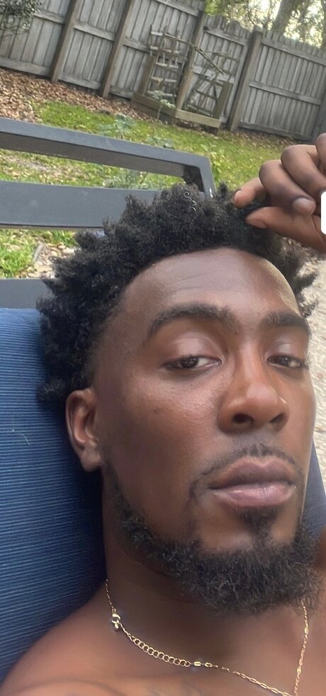 Photo nue de fuite OnlyFans de Save No Hoes
