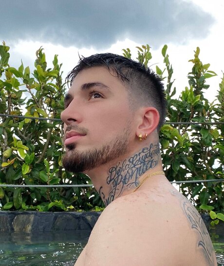 Photo nue de fuite OnlyFans de Camilo Colmenares