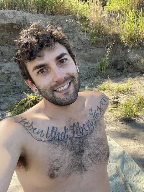 Photo nue de fuite OnlyFans de James Kenny