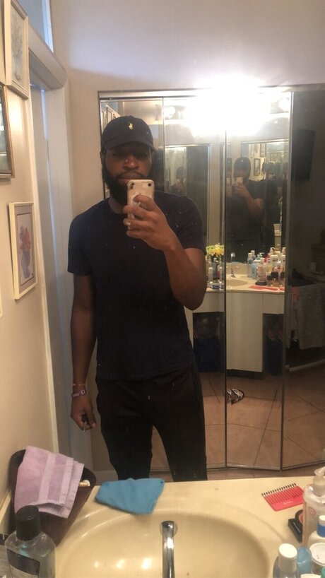 Photo nue de fuite OnlyFans de Nick