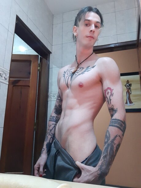 Photo nue de fuite OnlyFans de Maxi Shinigami