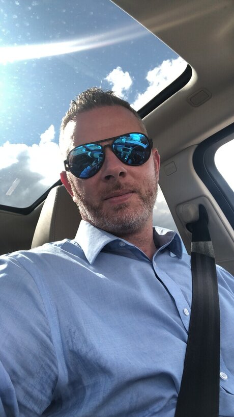 Photo nue de fuite OnlyFans de Michael Quinlan