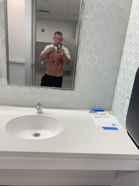 Photo nue de fuite OnlyFans de Crisplays
