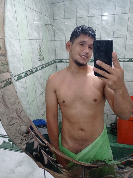 Photo nue de fuite OnlyFans de Gabriel Marin