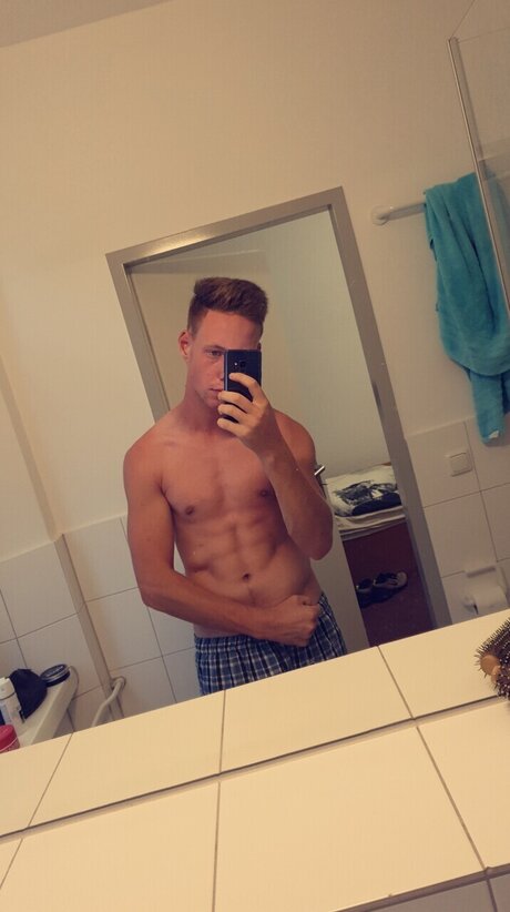 Photo nue de fuite OnlyFans de Alpha Eric