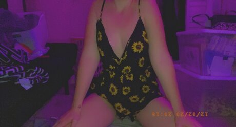 Photo nue de fuite OnlyFans de Sunflwerbby
