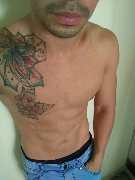 Photo nue de fuite OnlyFans de Starlove