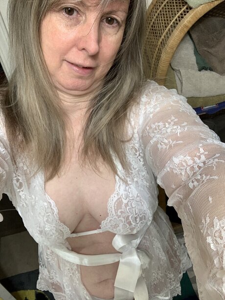 Photo nue de fuite OnlyFans de September