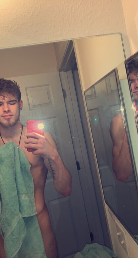 Photo nue de fuite OnlyFans de Austin