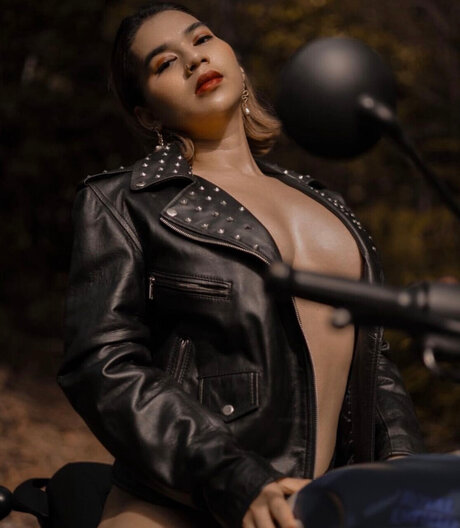 Photo nue de fuite OnlyFans de Sara Nadine