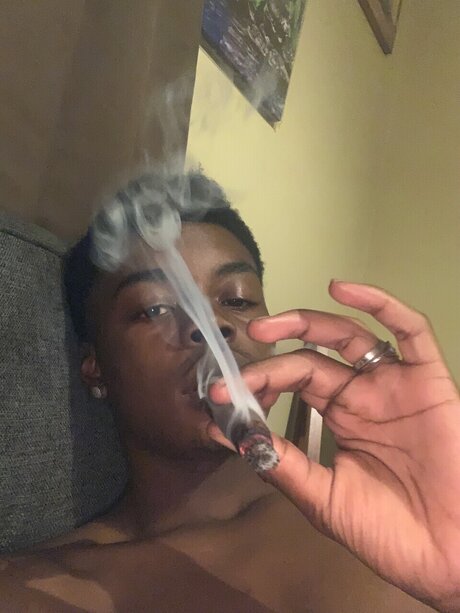 Photo nue de fuite OnlyFans de Lbthedon