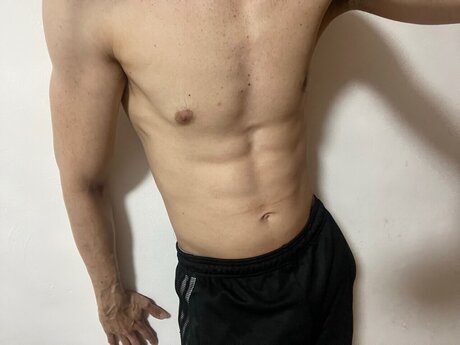 Photo nue de fuite OnlyFans de Regio   Top Xl
