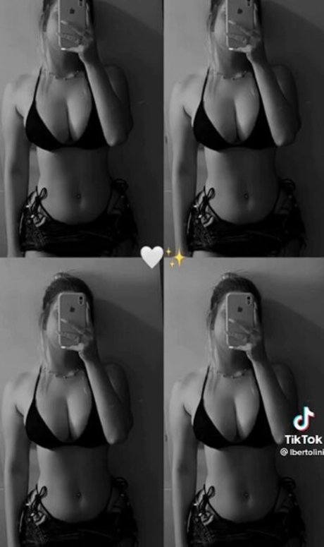 Photo nue de fuite OnlyFans de Lu Bertolini