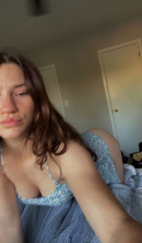 Photo nue de fuite OnlyFans de Maggieellenmac
