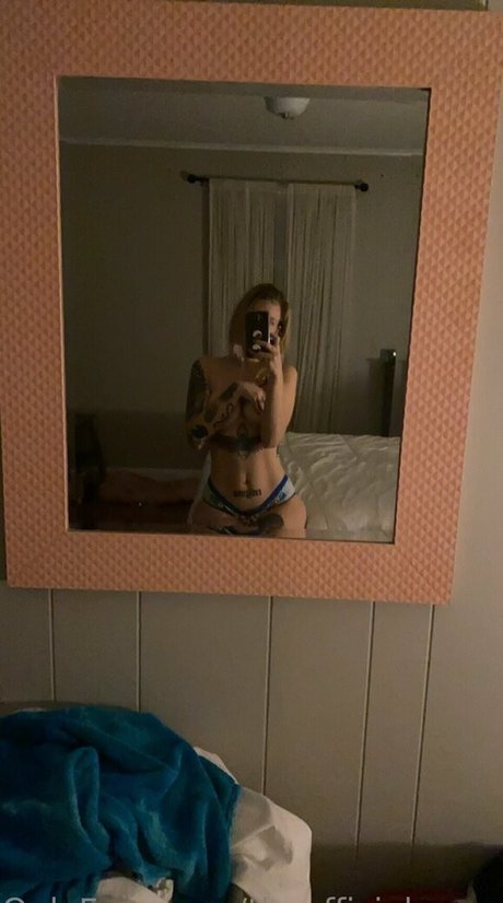 Theofficialamandashow