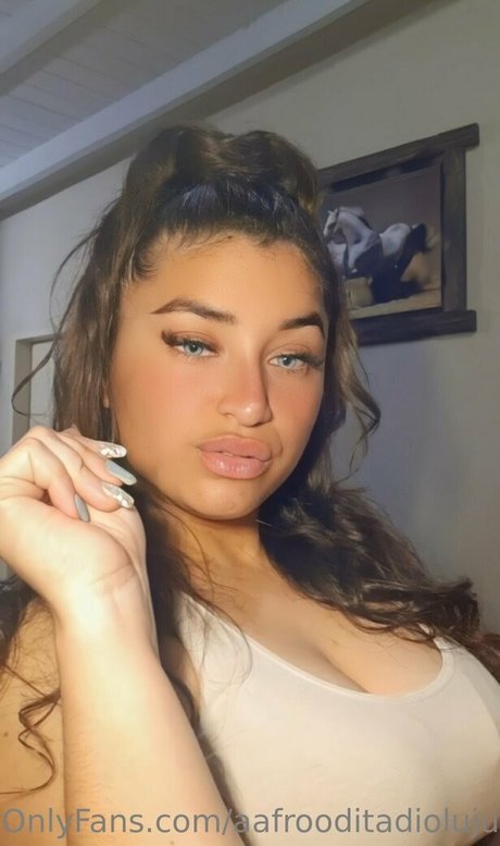 Photo nue de fuite OnlyFans de Aafrooditadiolujuria