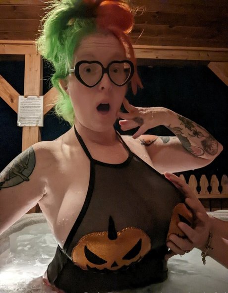 Photo nue de fuite OnlyFans de Starrlysinful