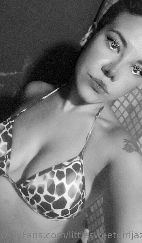 Photo nue de fuite OnlyFans de Littlesweetgirljaz