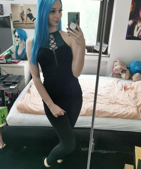 Photo nue de fuite OnlyFans de Bloodynyuu