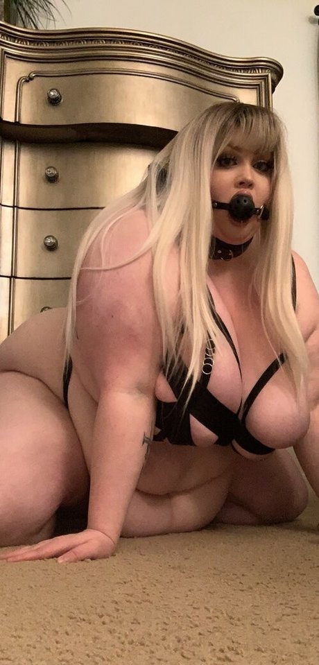 Photo nue de fuite OnlyFans de Mamahorker