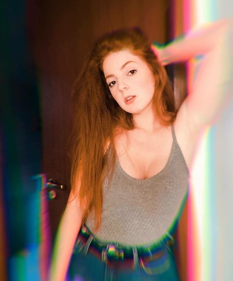 Photo nue de fuite OnlyFans de Mai Purper