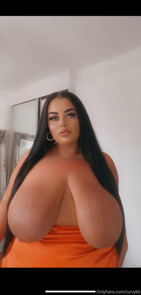 Photo nue de fuite OnlyFans de Khloe38kk