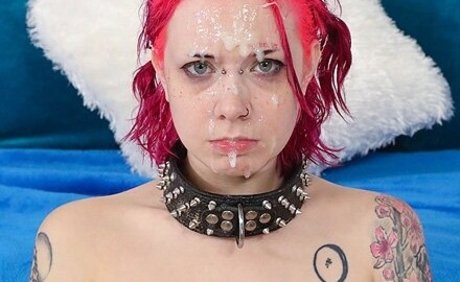 Photo nue de fuite OnlyFans de Facial Abuse
