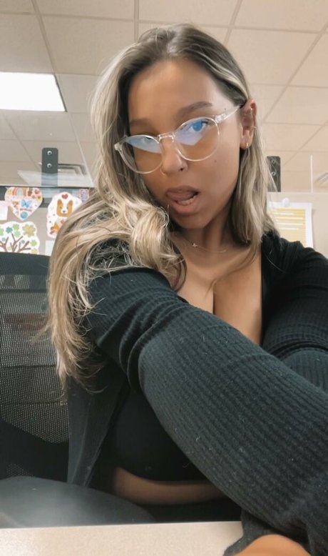 Photo nue de fuite OnlyFans de Mel Rose