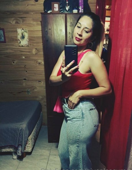 Photo nue de fuite OnlyFans de Givepleasuree