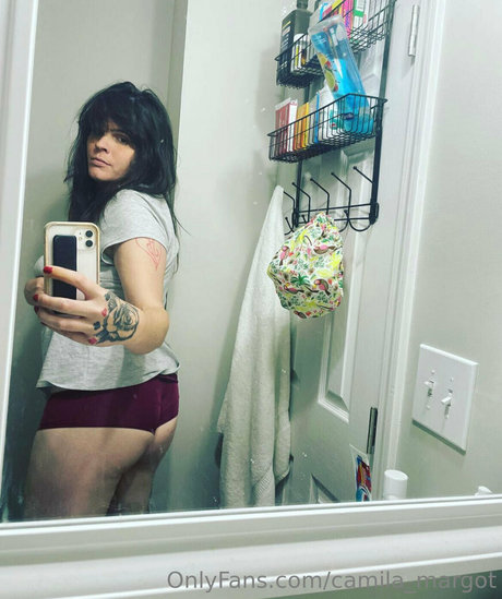 Photo nue de fuite OnlyFans de Camilamargot