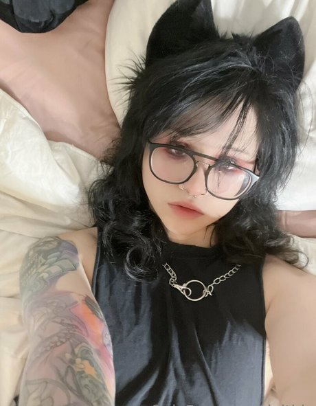 Photo nue de fuite OnlyFans de Alsweyrs