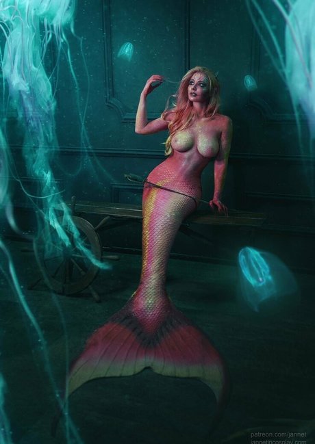 Photo nue de fuite OnlyFans de Jannetincosplay