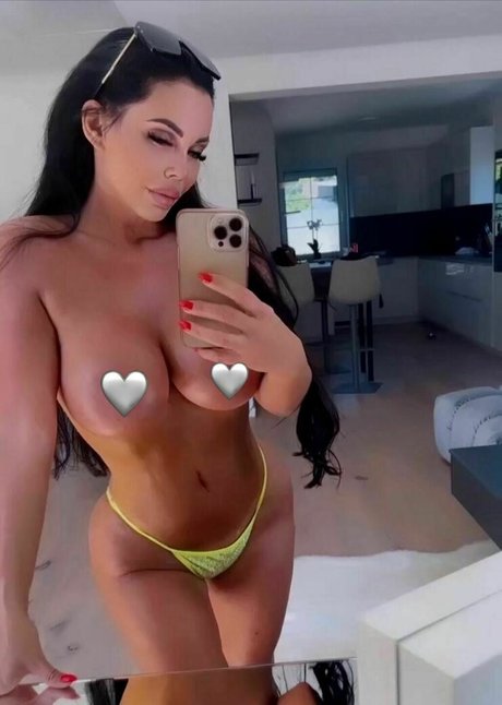 Photo nue de fuite OnlyFans de Onlyheni