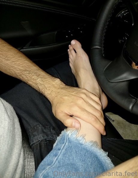 Photo nue de fuite OnlyFans de Claritafeet