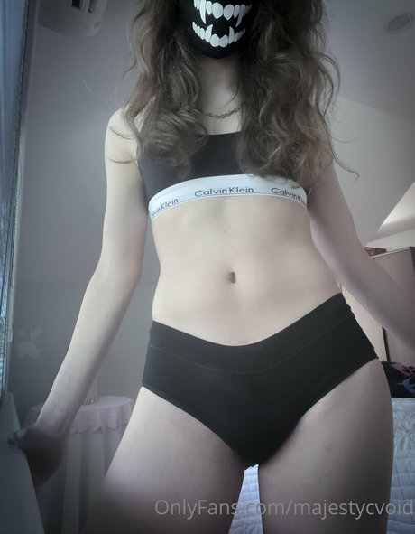 Photo nue de fuite OnlyFans de Majestycvoid