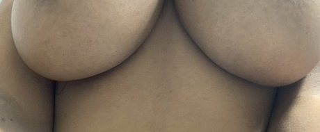 Photo nue de fuite OnlyFans de Anne Moore