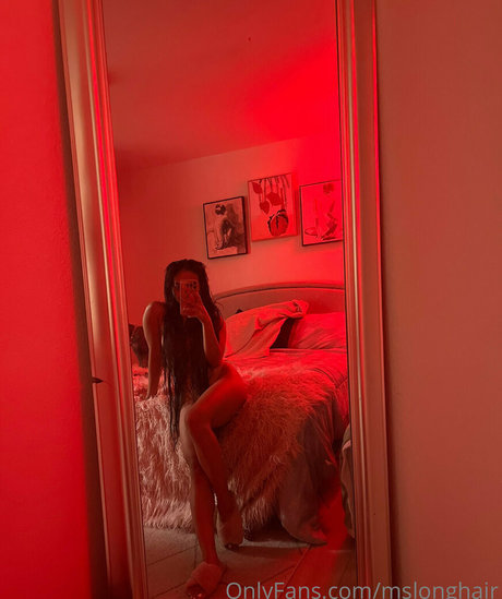 Photo nue de fuite OnlyFans de Mslonghair