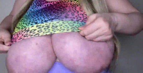 Photo nue de fuite OnlyFans de Busty Chloeuk