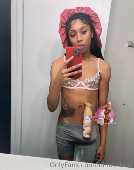 Photo nue de fuite OnlyFans de Luhluscious