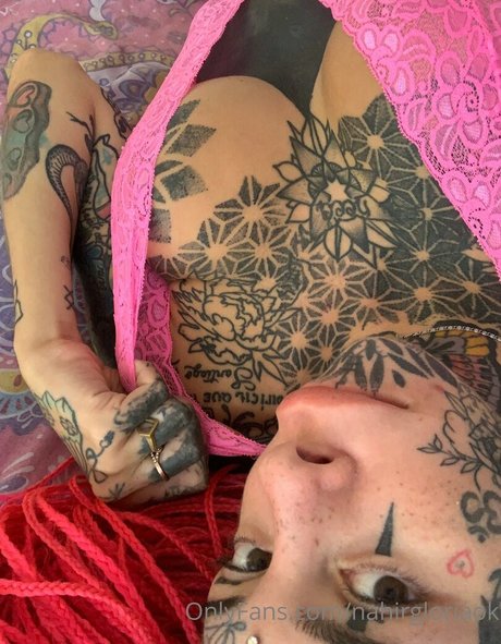 Photo nue de fuite OnlyFans de Nahirgloriaokk