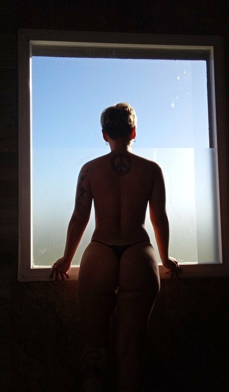 Photo nue de fuite OnlyFans de Ohfoxylady