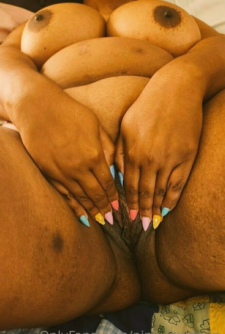 Photo nue de fuite OnlyFans de Pinklewdpup