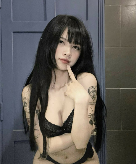 Photo nue de fuite OnlyFans de Sorrylylyy