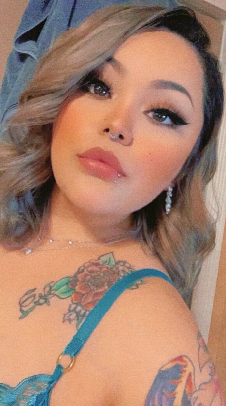 Photo nue de fuite OnlyFans de Rinjella
